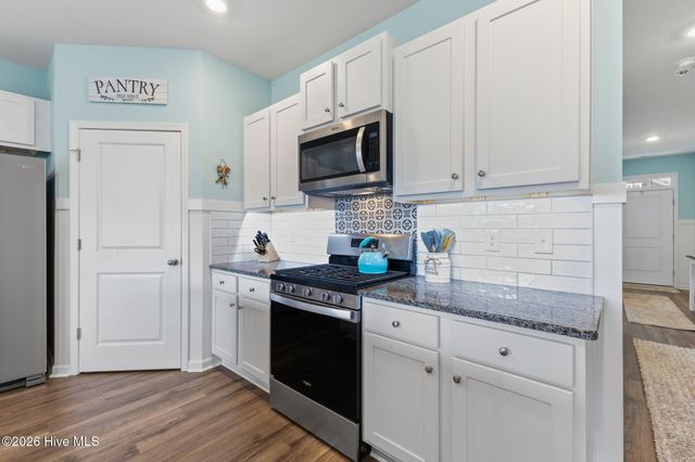 2521 Sandy Banks Lane, Wilmington, NC 28401