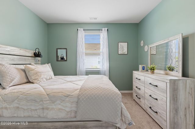 2521 Sandy Banks Lane, Wilmington, NC 28401