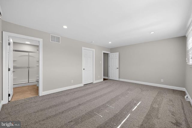 17 WILKINS STATION RD, Medford, NJ 08055