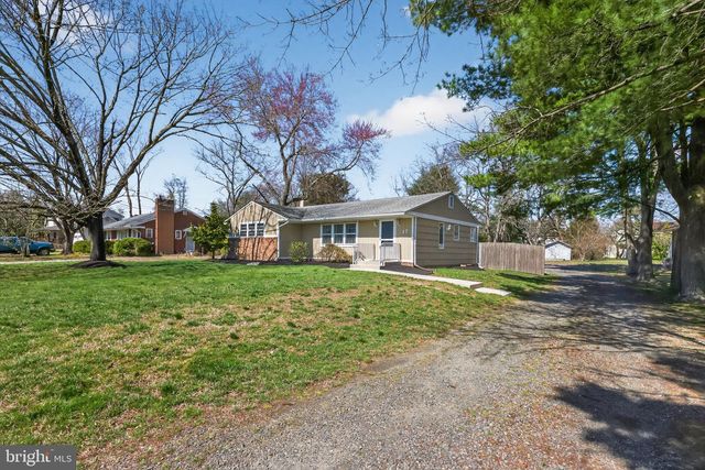 17 WILKINS STATION RD, Medford, NJ 08055