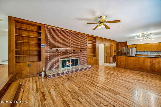 4768 QUEEN Lane, Jacksonville, FL 32210