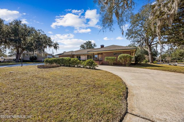 4768 QUEEN Lane, Jacksonville, FL 32210