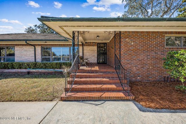 4768 QUEEN Lane, Jacksonville, FL 32210