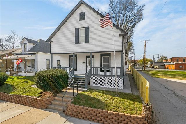 11209 Chicago Avenue, Sugar Creek, MO 64054