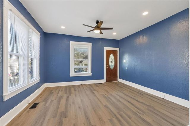 11209 Chicago Avenue, Sugar Creek, MO 64054