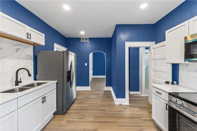 11209 Chicago Avenue, Sugar Creek, MO 64054