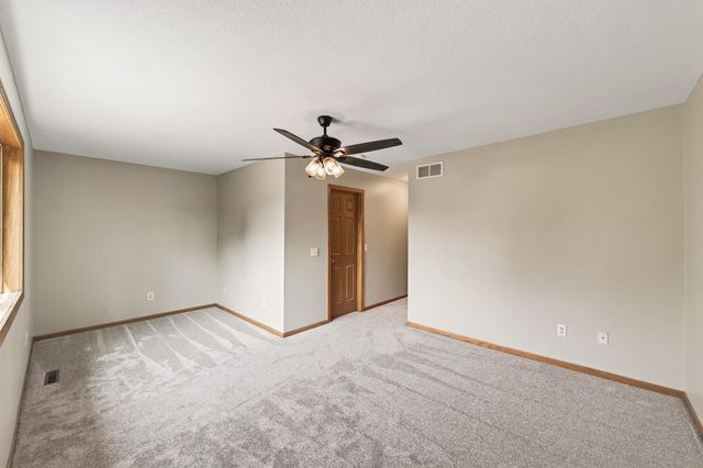 833 Glen Terrace, Newport, MN 55055