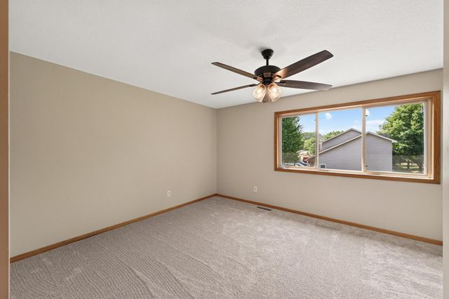 833 Glen Terrace, Newport, MN 55055