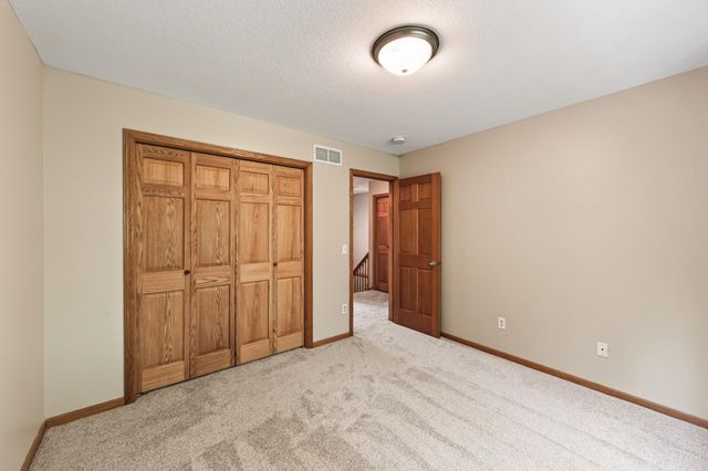 833 Glen Terrace, Newport, MN 55055