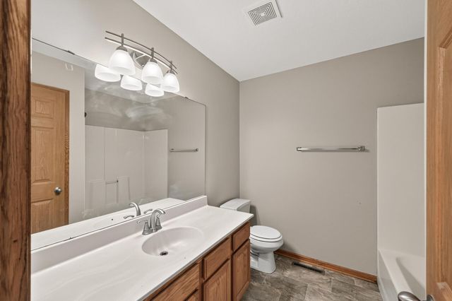 833 Glen Terrace, Newport, MN 55055