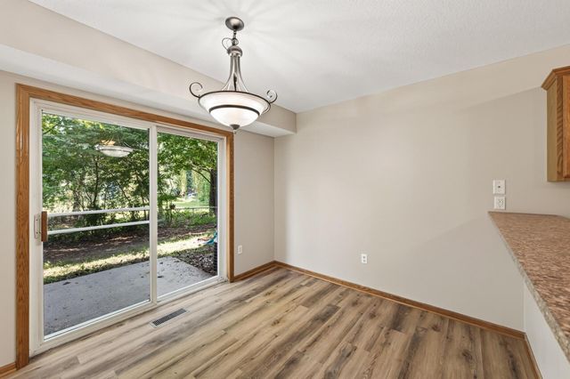 833 Glen Terrace, Newport, MN 55055