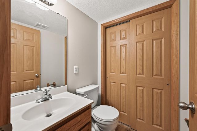 833 Glen Terrace, Newport, MN 55055