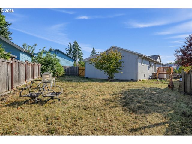 13052 Se CORA St, Portland, OR 97236