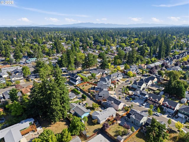 13052 Se CORA St, Portland, OR 97236
