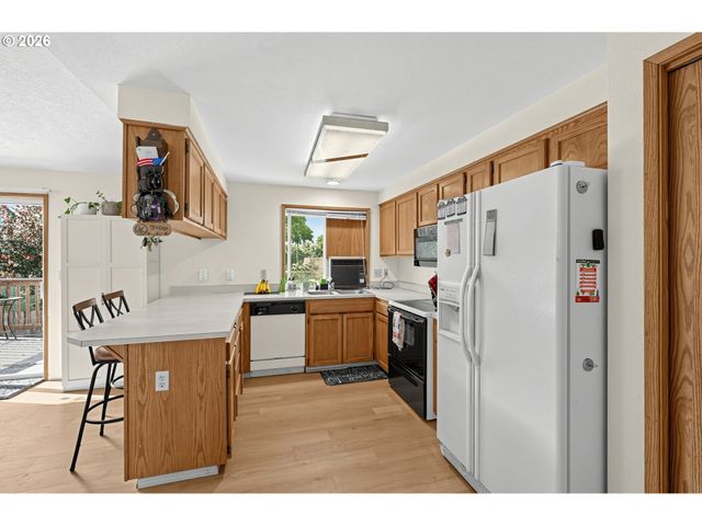 13052 Se CORA St, Portland, OR 97236