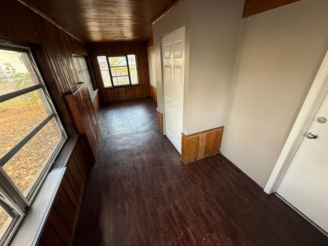 2216 Goulson Avenue, Warren, MI 48091