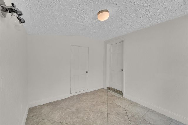 401 SW 25th Avenue, Fort Lauderdale, FL 33312