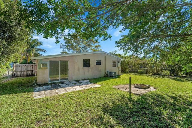 401 SW 25th Avenue, Fort Lauderdale, FL 33312