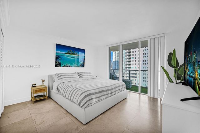 1155 Brickell Bay Dr 2004, Miami, FL 33131