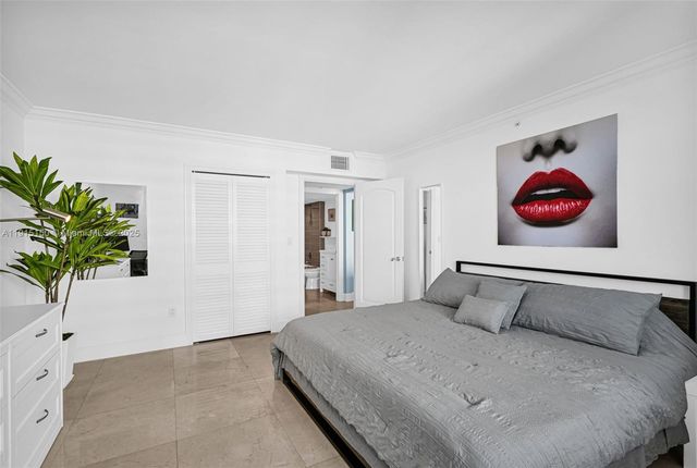 1155 Brickell Bay Dr 2004, Miami, FL 33131