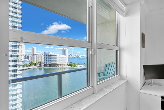 1155 Brickell Bay Dr 2004, Miami, FL 33131