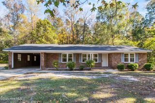610 Davis Avenue, Whiteville, NC 28472