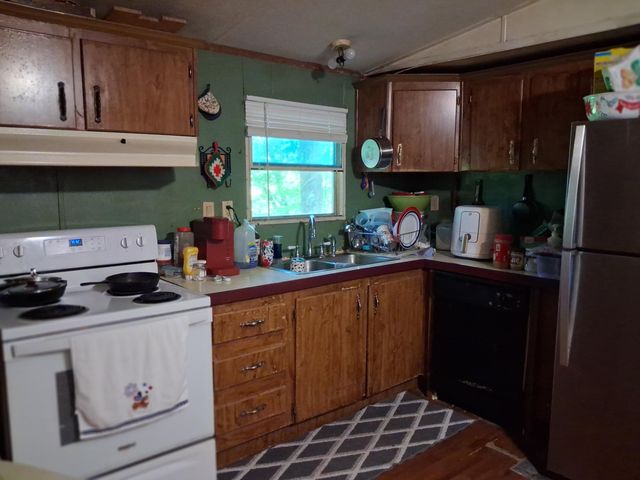 2764 State Highway 229, Barbourville, KY 40906