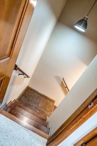 3735 W Woodside Avenue, Visalia, CA 93291