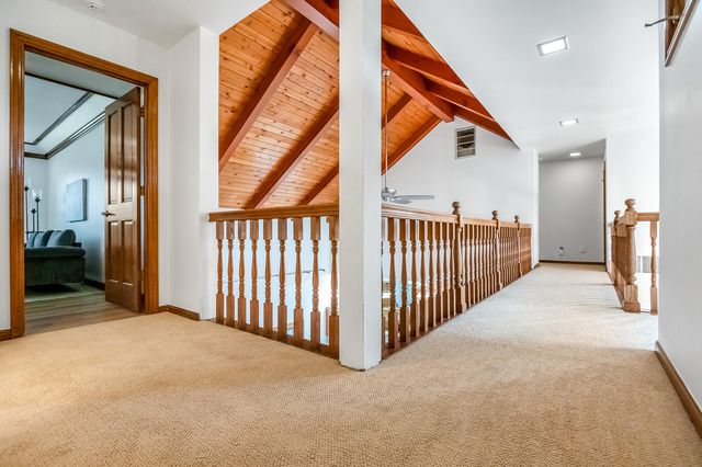 3735 W Woodside Avenue, Visalia, CA 93291