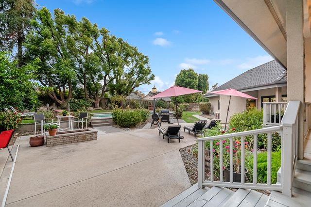 3735 W Woodside Avenue, Visalia, CA 93291