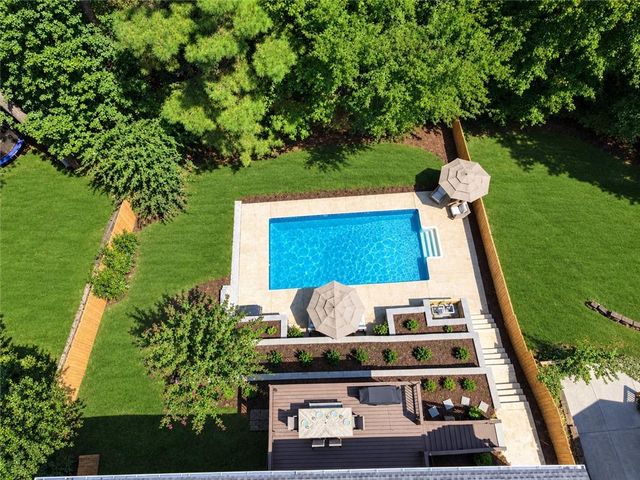 870 Muirfield Trace, Marietta, GA 30068