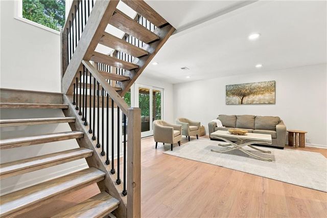 870 Muirfield Trace, Marietta, GA 30068