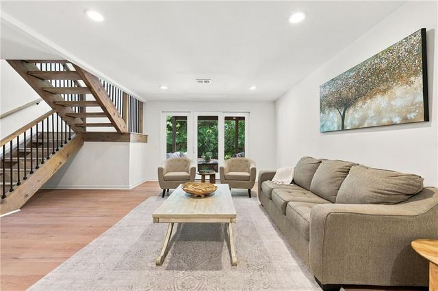 870 Muirfield Trace, Marietta, GA 30068