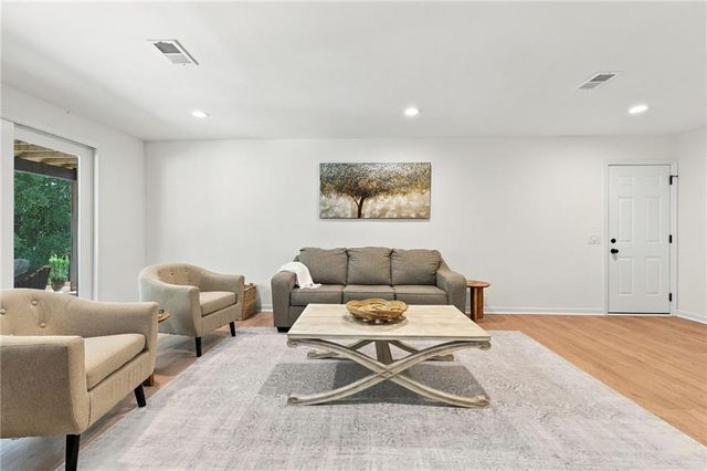 870 Muirfield Trace, Marietta, GA 30068