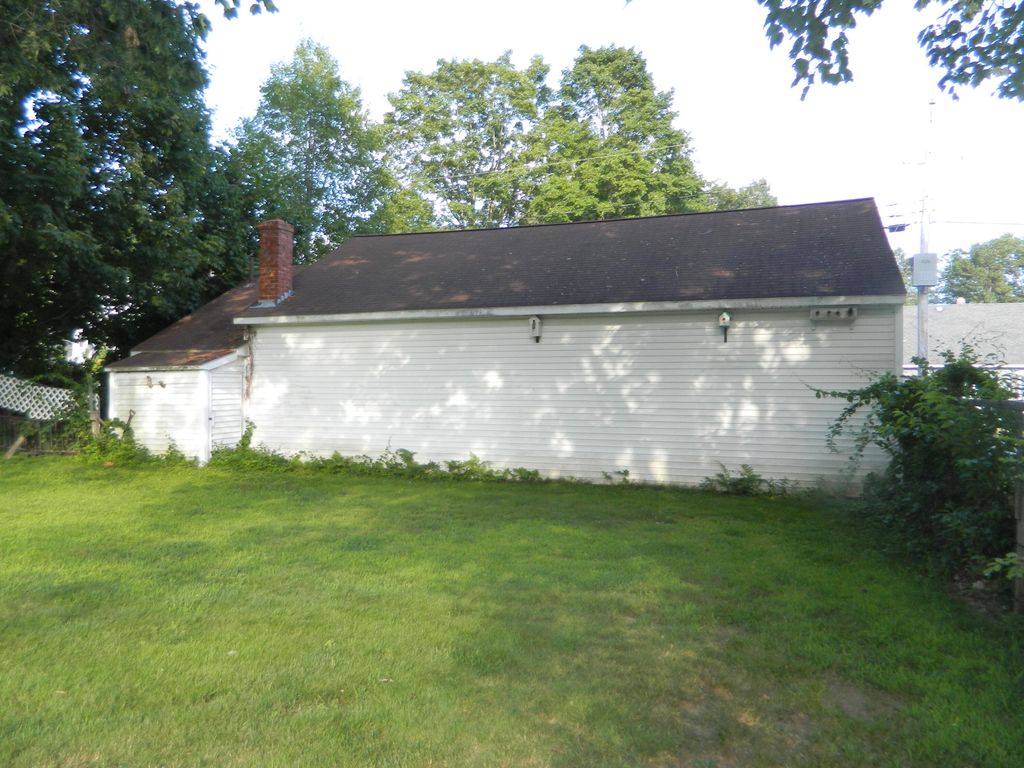 11 Wilson Street, Sanford, ME 04073 — photo 3