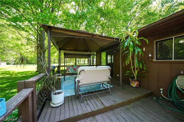 5305 Beechwood Road, Ravenna, OH 44266