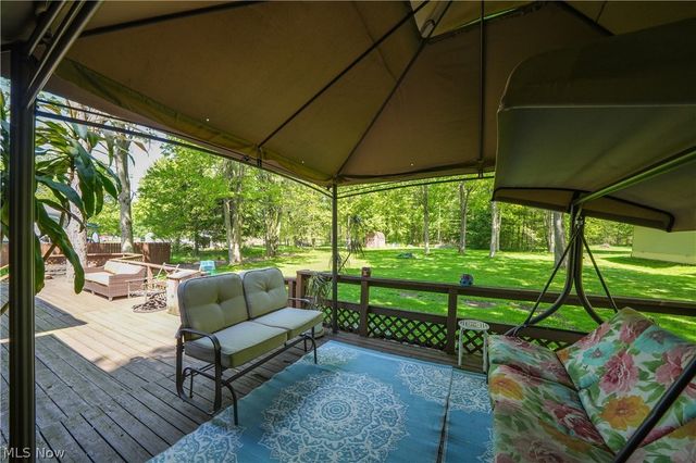 5305 Beechwood Road, Ravenna, OH 44266