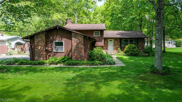 5305 Beechwood Road, Ravenna, OH 44266