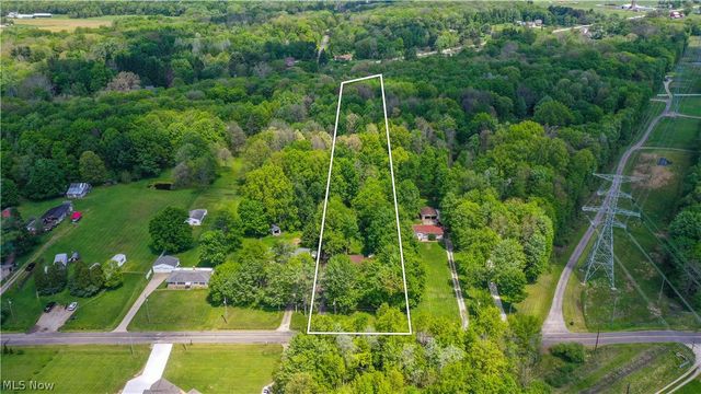 5305 Beechwood Road, Ravenna, OH 44266