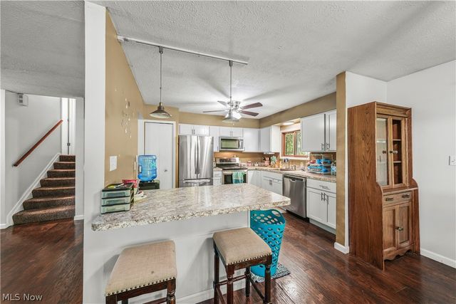 5305 Beechwood Road, Ravenna, OH 44266