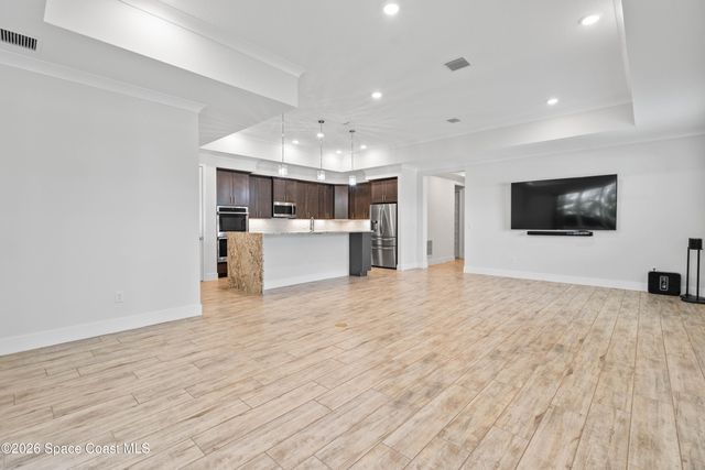 82 Hubble Lane, Satellite Beach, FL 32937