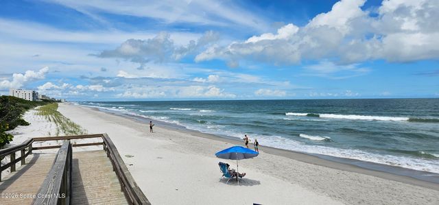 82 Hubble Lane, Satellite Beach, FL 32937