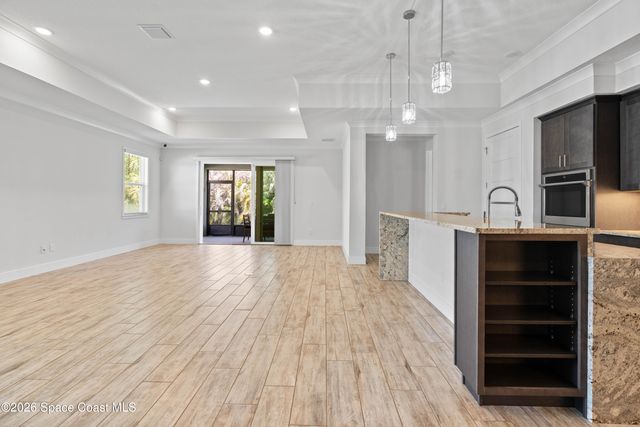82 Hubble Lane, Satellite Beach, FL 32937