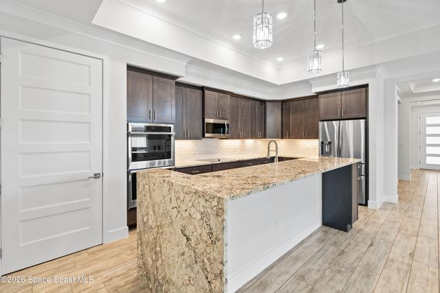 82 Hubble Lane, Satellite Beach, FL 32937