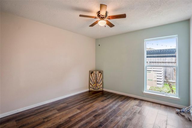 11817 Southlake Drive, Houston, TX 77077