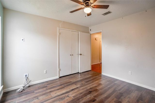 11817 Southlake Drive, Houston, TX 77077