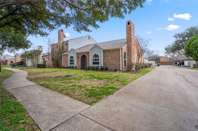 11817 Southlake Drive, Houston, TX 77077