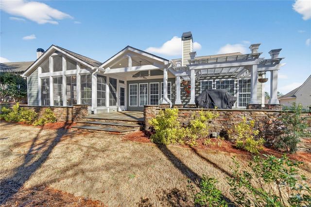 1090 Water Front Road, Greensboro, GA 30642