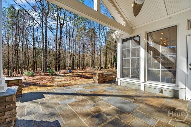 1090 Water Front Road, Greensboro, GA 30642