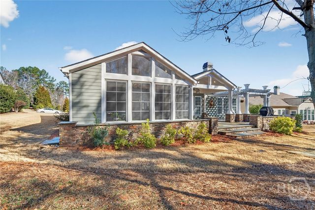1090 Water Front Road, Greensboro, GA 30642